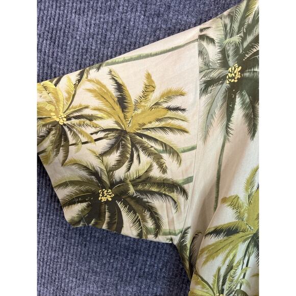 Tommy Bahama Mens Button Up Hawaiian Shirt XL Silk Palm Tree Print Loop Collar - Picture 4 of 8